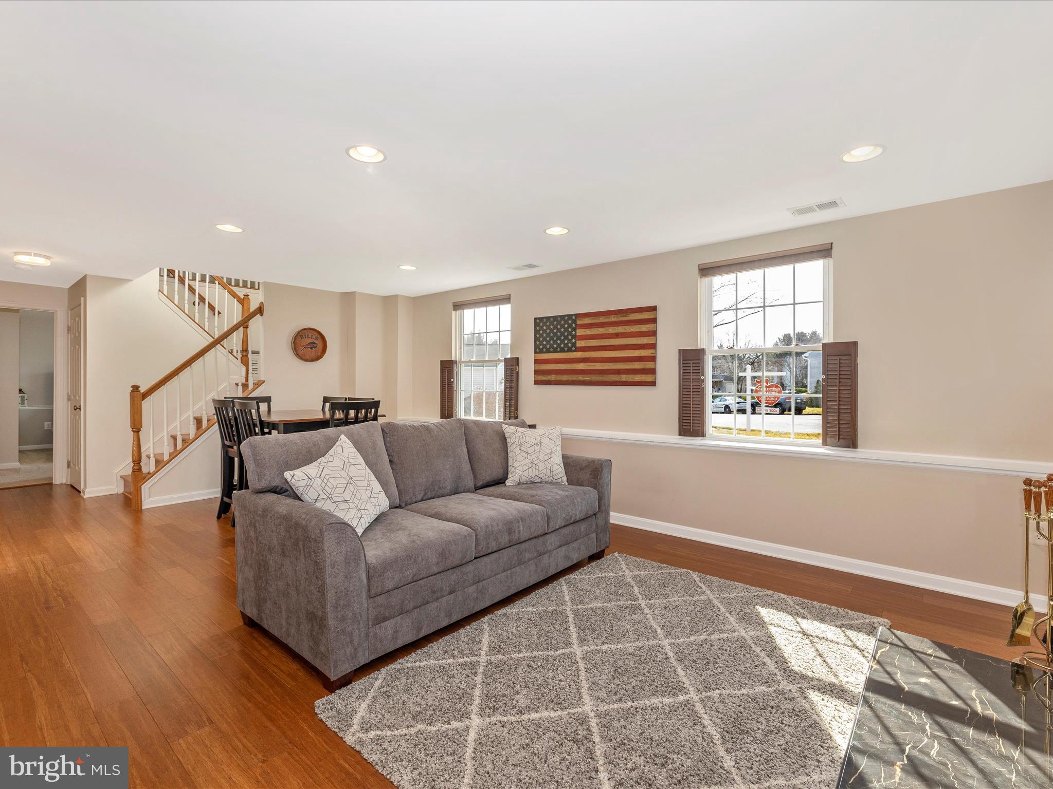 WILLOW BROOK - Residential