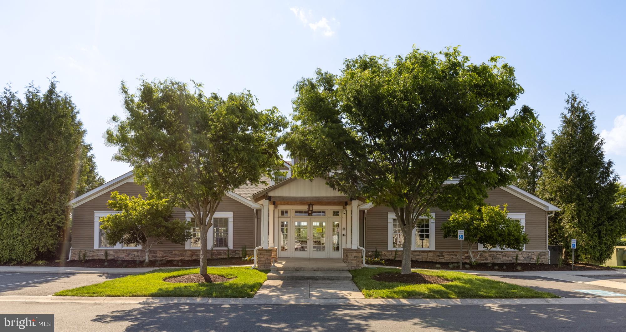 VINCENT OVERLOOK - Residential