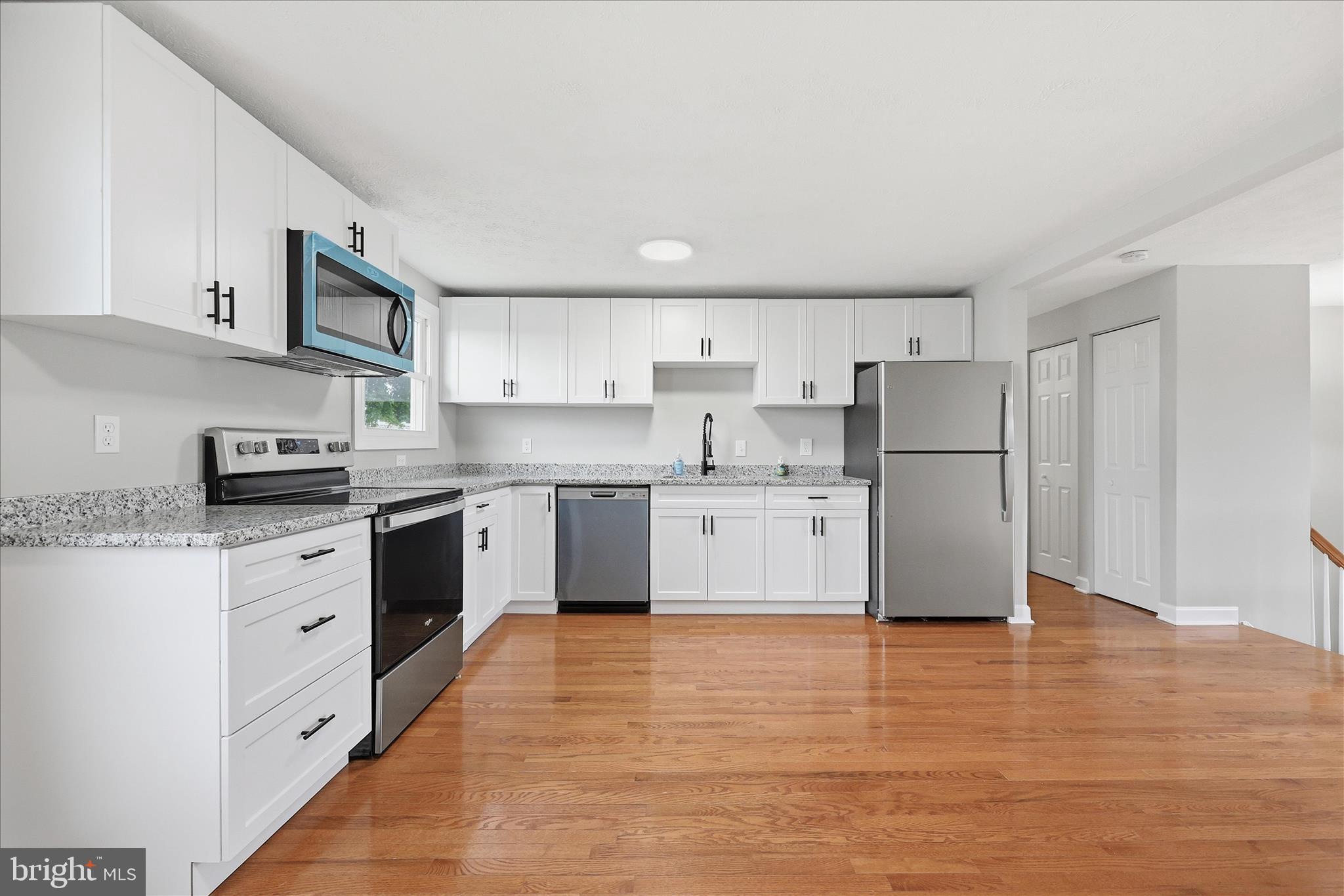 BRUNSWICK - Residential