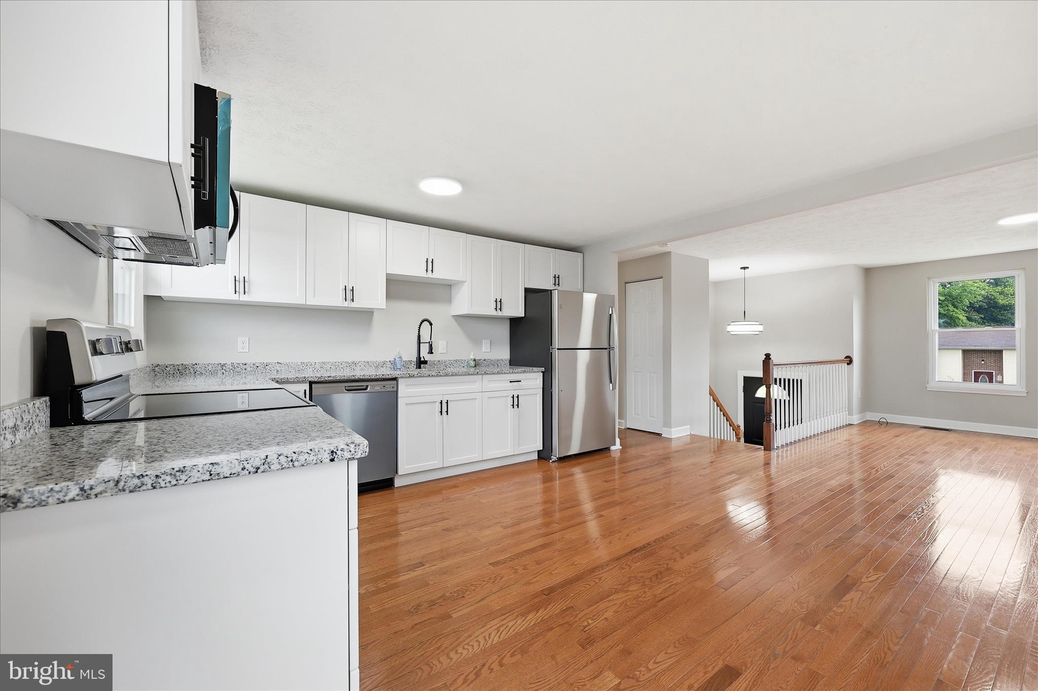 BRUNSWICK - Residential
