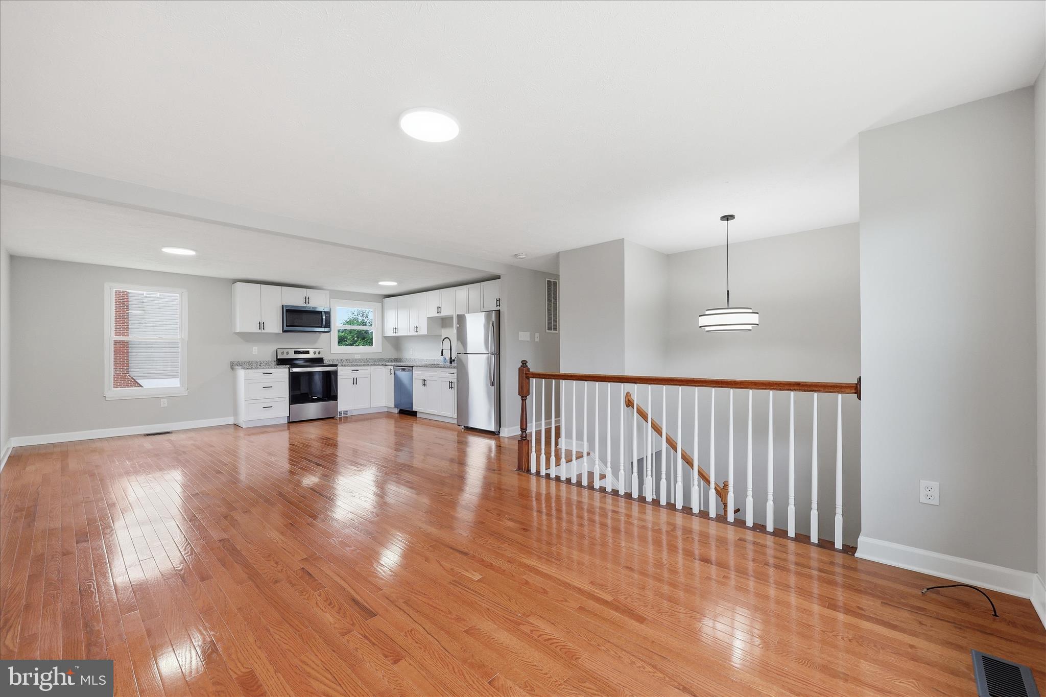 BRUNSWICK - Residential