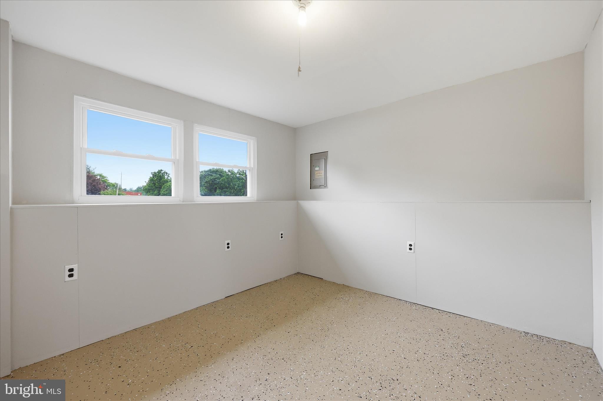 BRUNSWICK - Residential