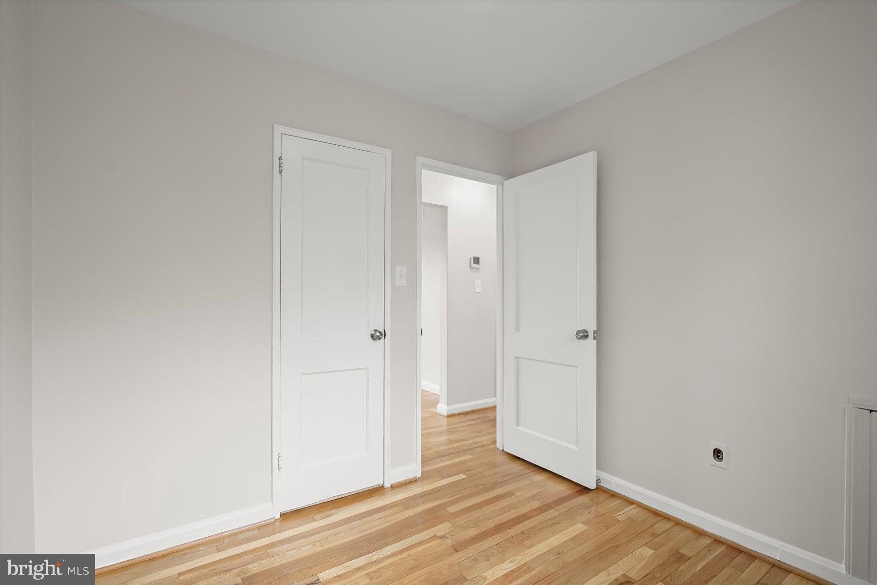 CHESTNUT HILLS - Residential
