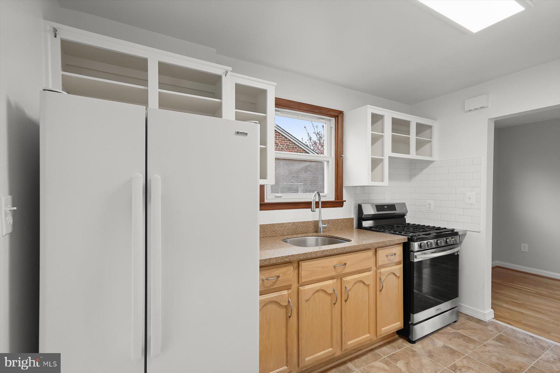 CHESTNUT HILLS - Residential
