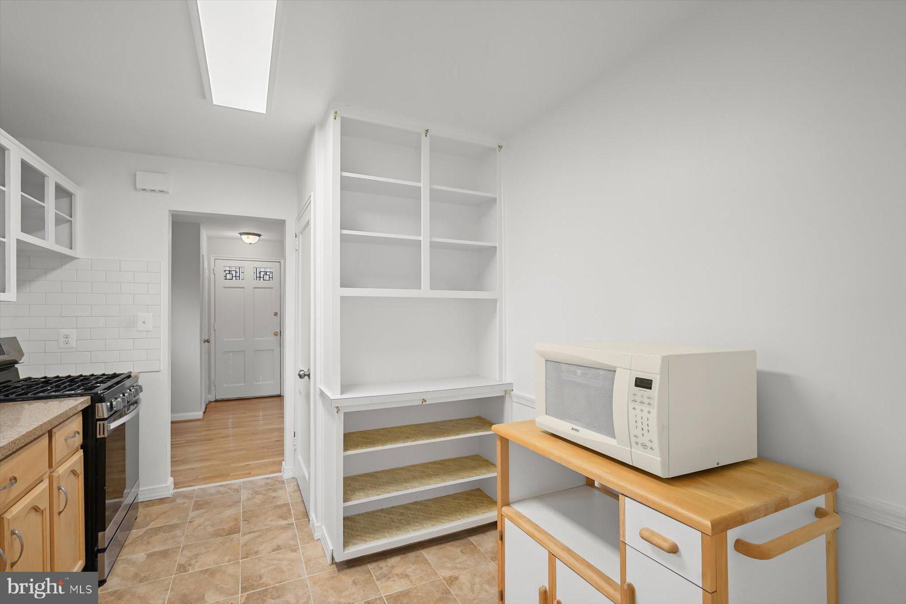 CHESTNUT HILLS - Residential