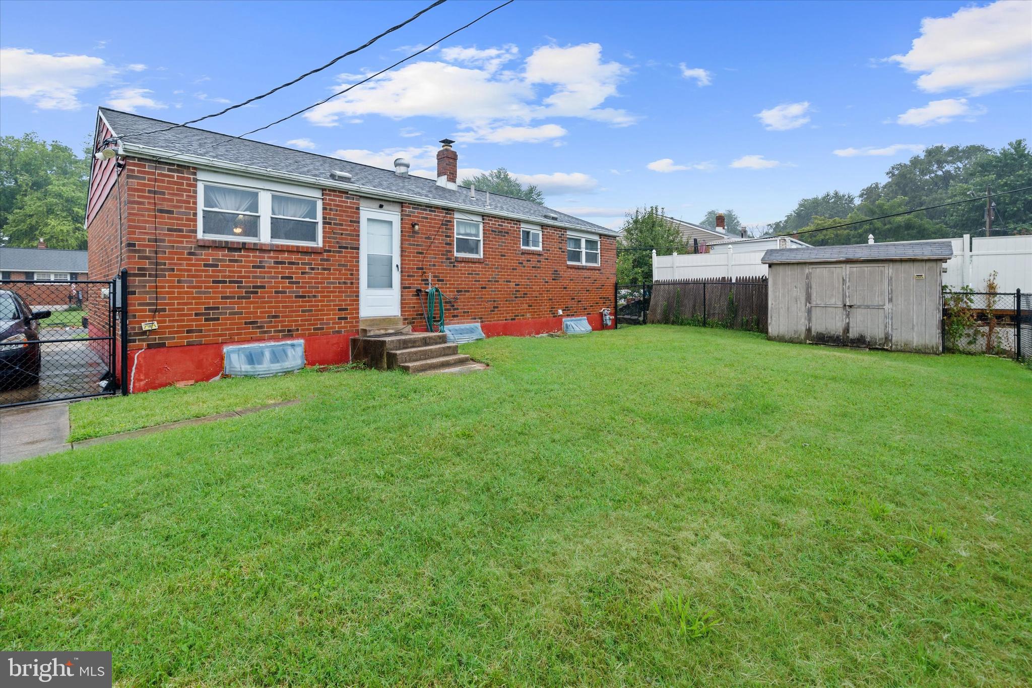 IVY RIDGE - Residential