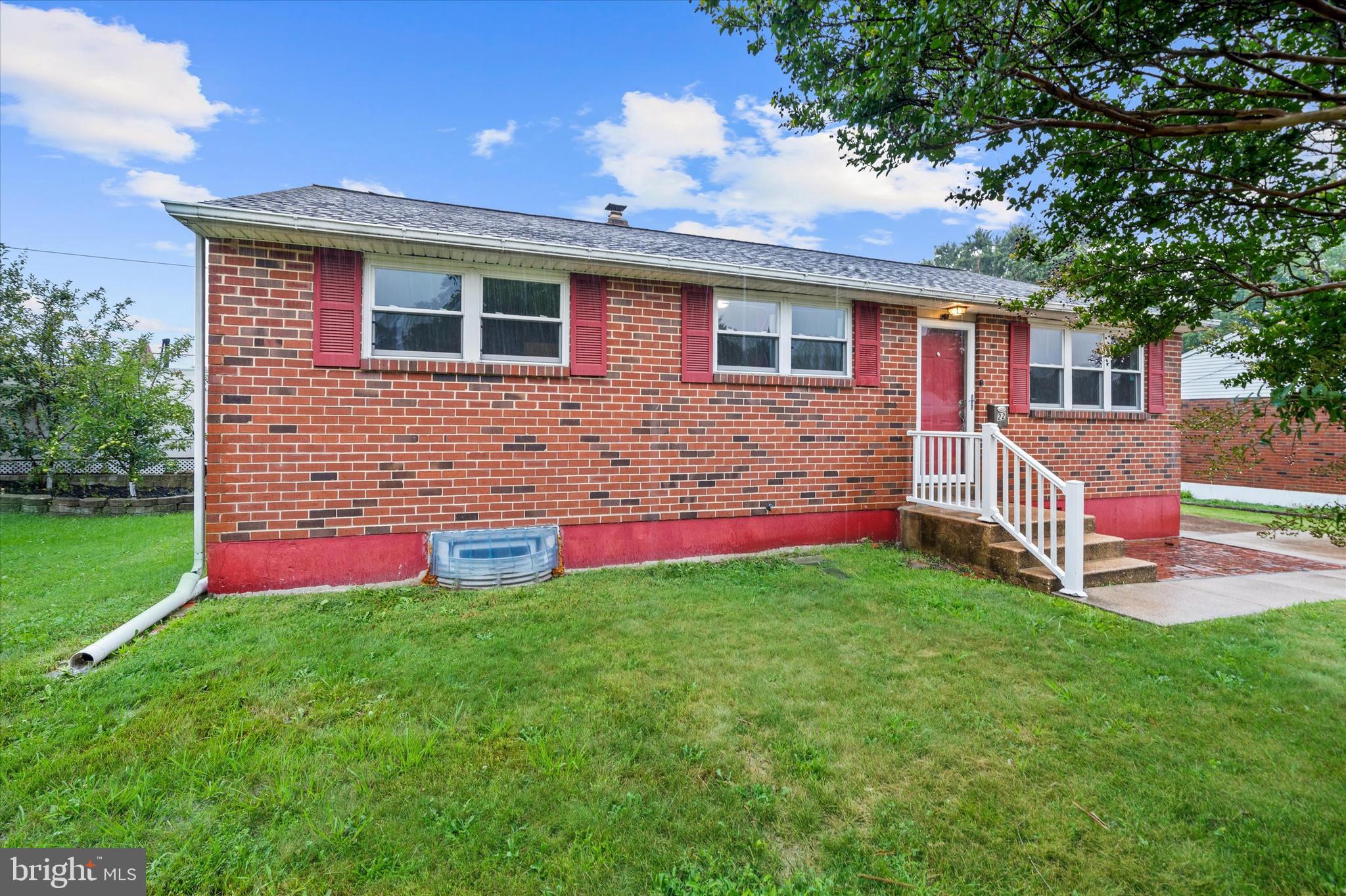 IVY RIDGE - Residential
