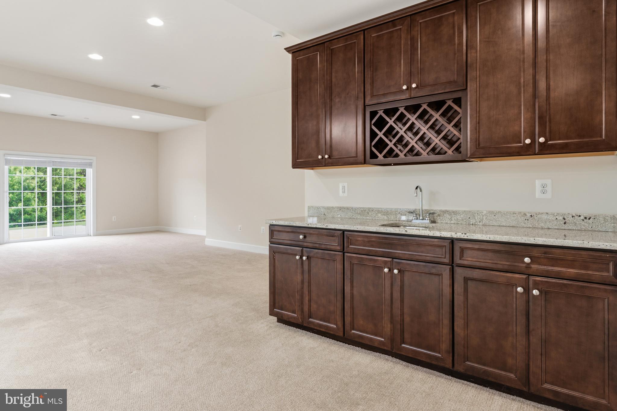 HUNTLEIGH AT CREIGHTON FARMS - Residential