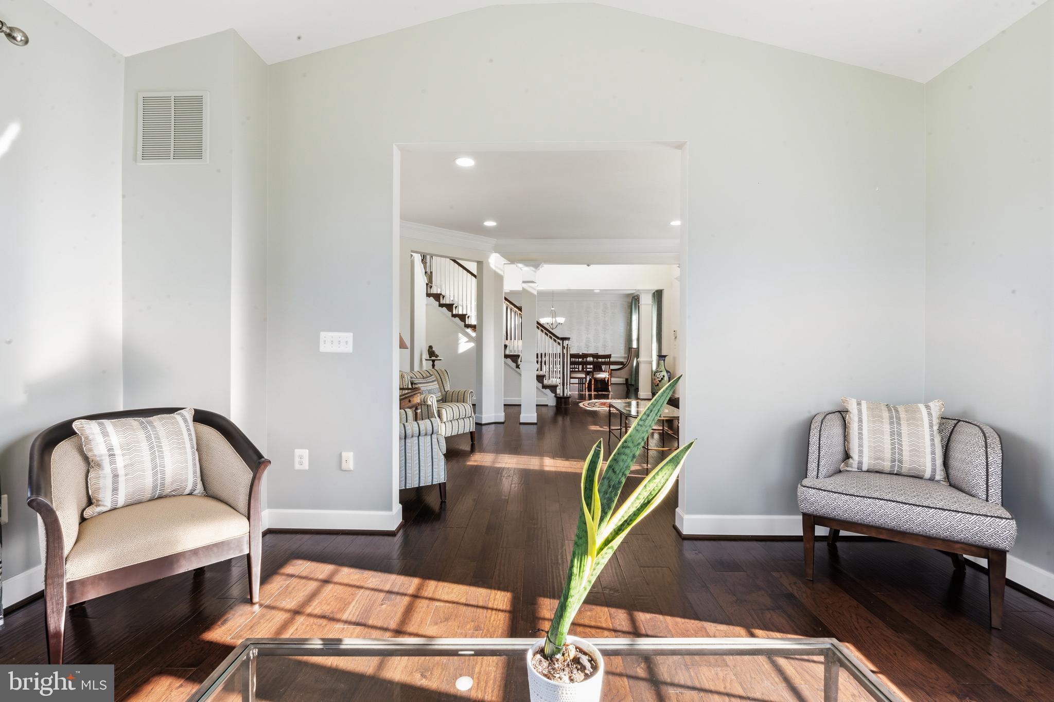 HUNTLEIGH AT CREIGHTON FARMS - Residential