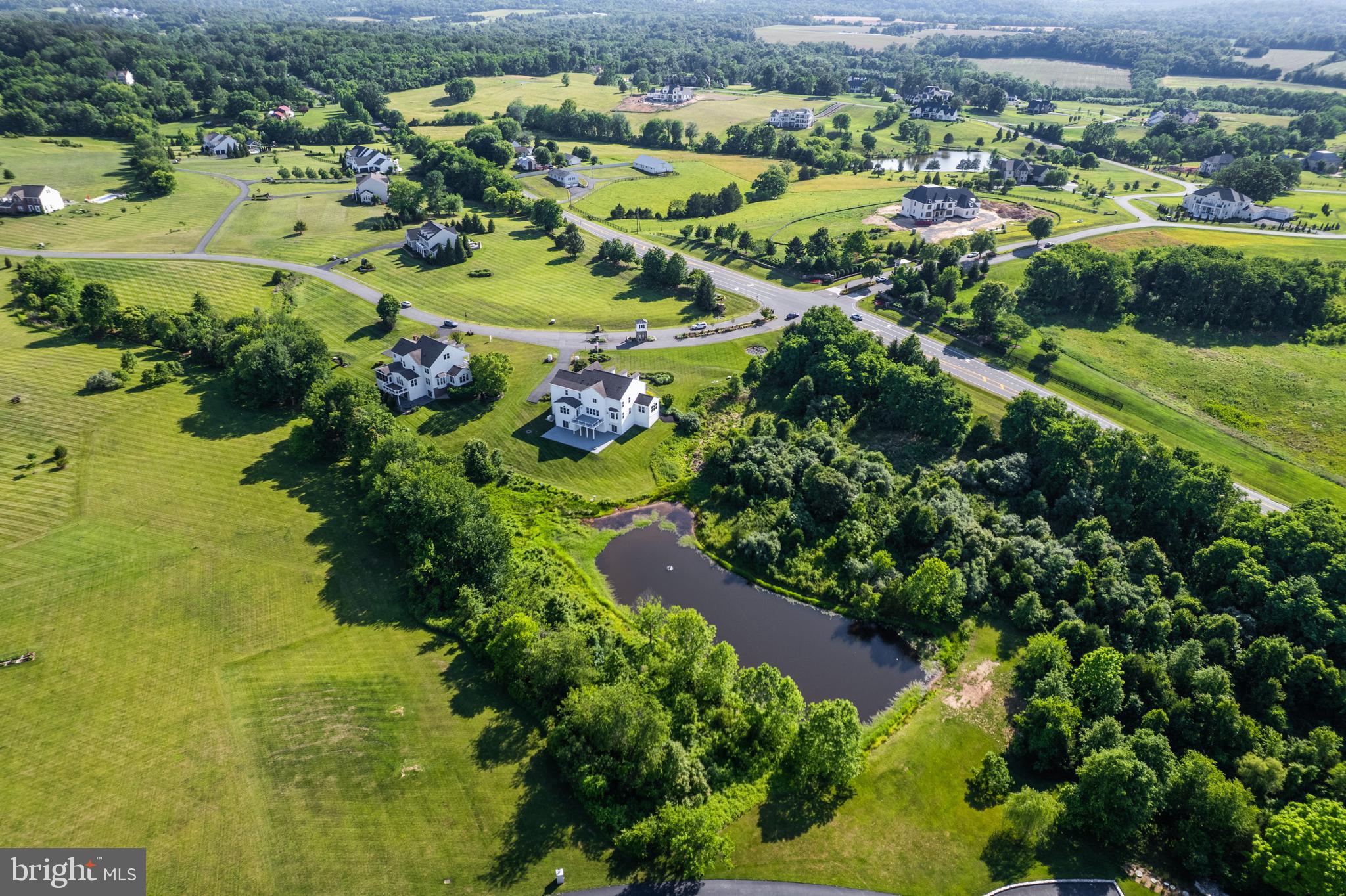 HUNTLEIGH AT CREIGHTON FARMS - Residential