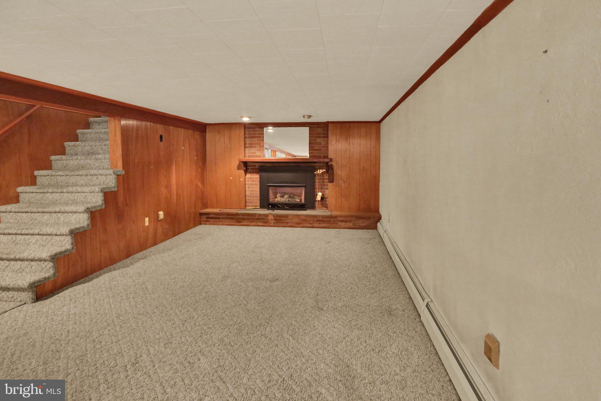 AVON AREA - Residential