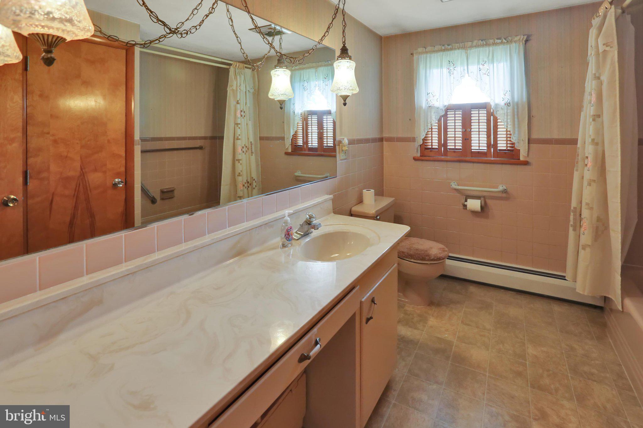 AVON AREA - Residential