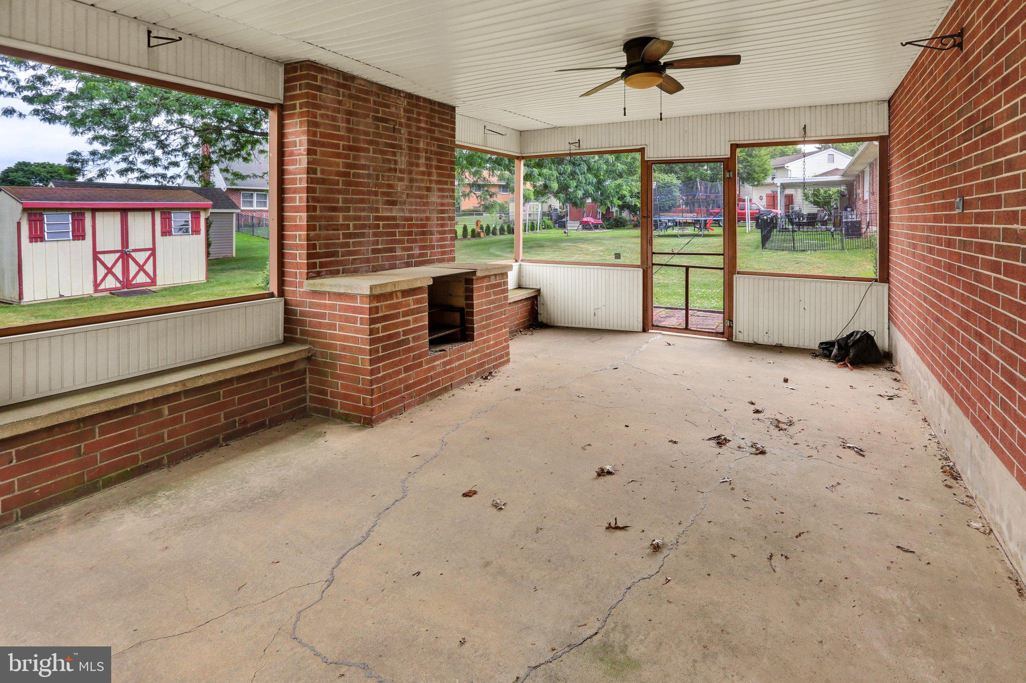 AVON AREA - Residential