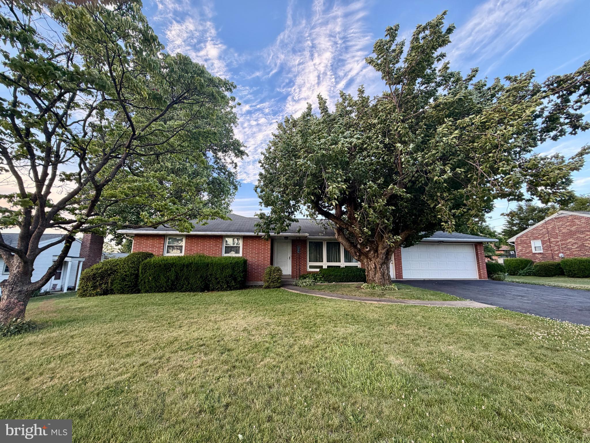 AVON AREA - Residential