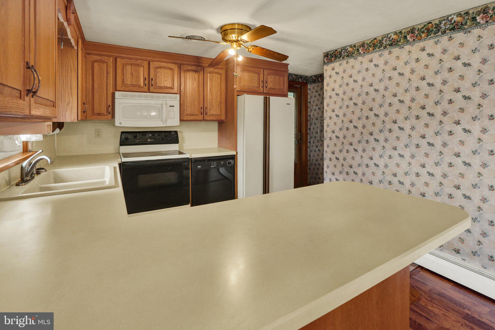 AVON AREA - Residential