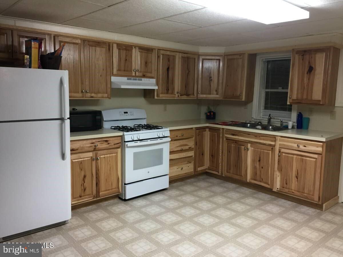 NONE AVAILABEL - Residential