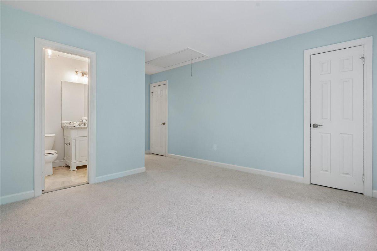 FALCONHURST - Residential