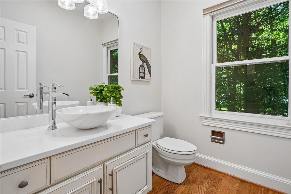 FALCONHURST - Residential