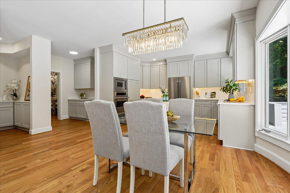 FALCONHURST - Residential