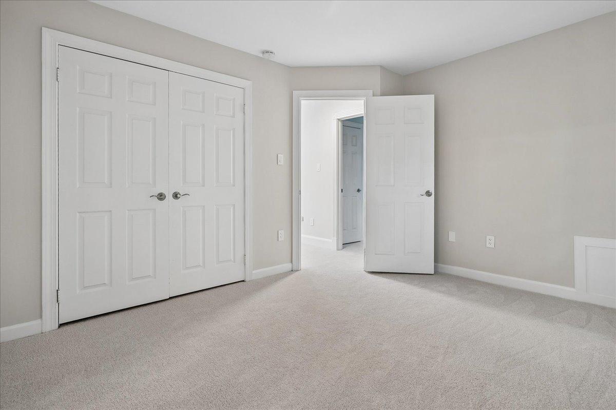 FALCONHURST - Residential