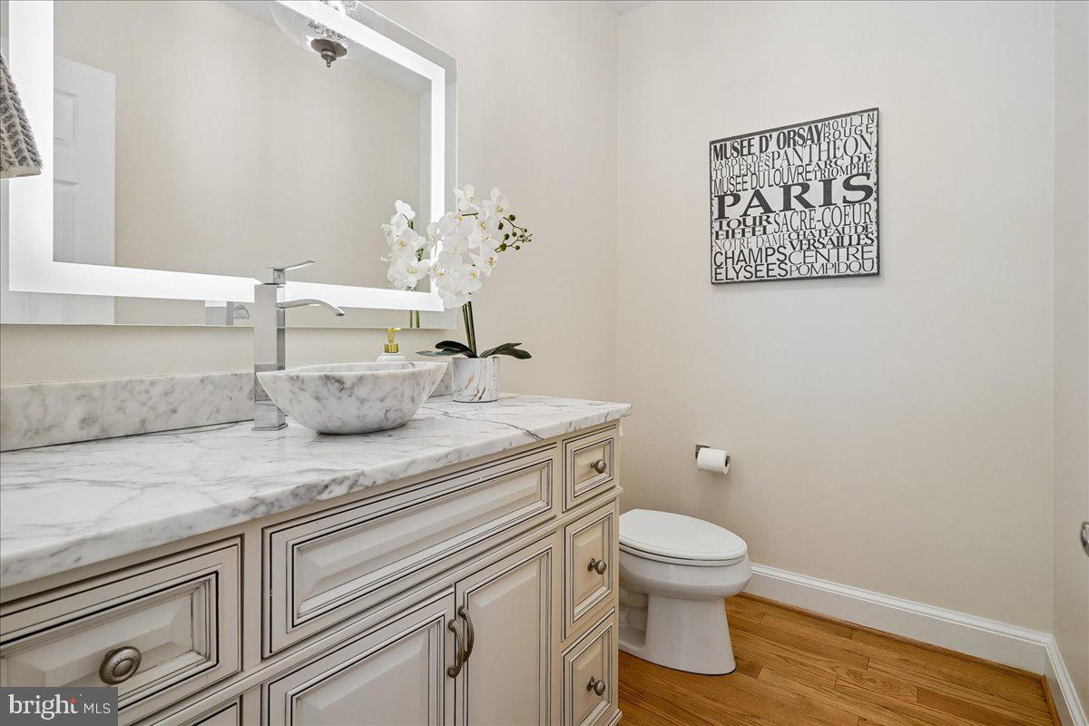 FALCONHURST - Residential