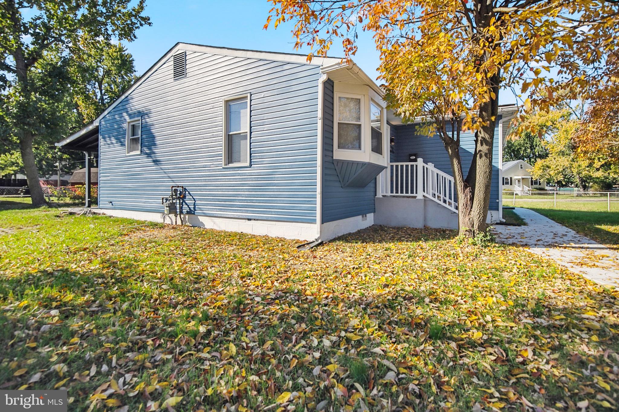 GRAY MANOR - Residential