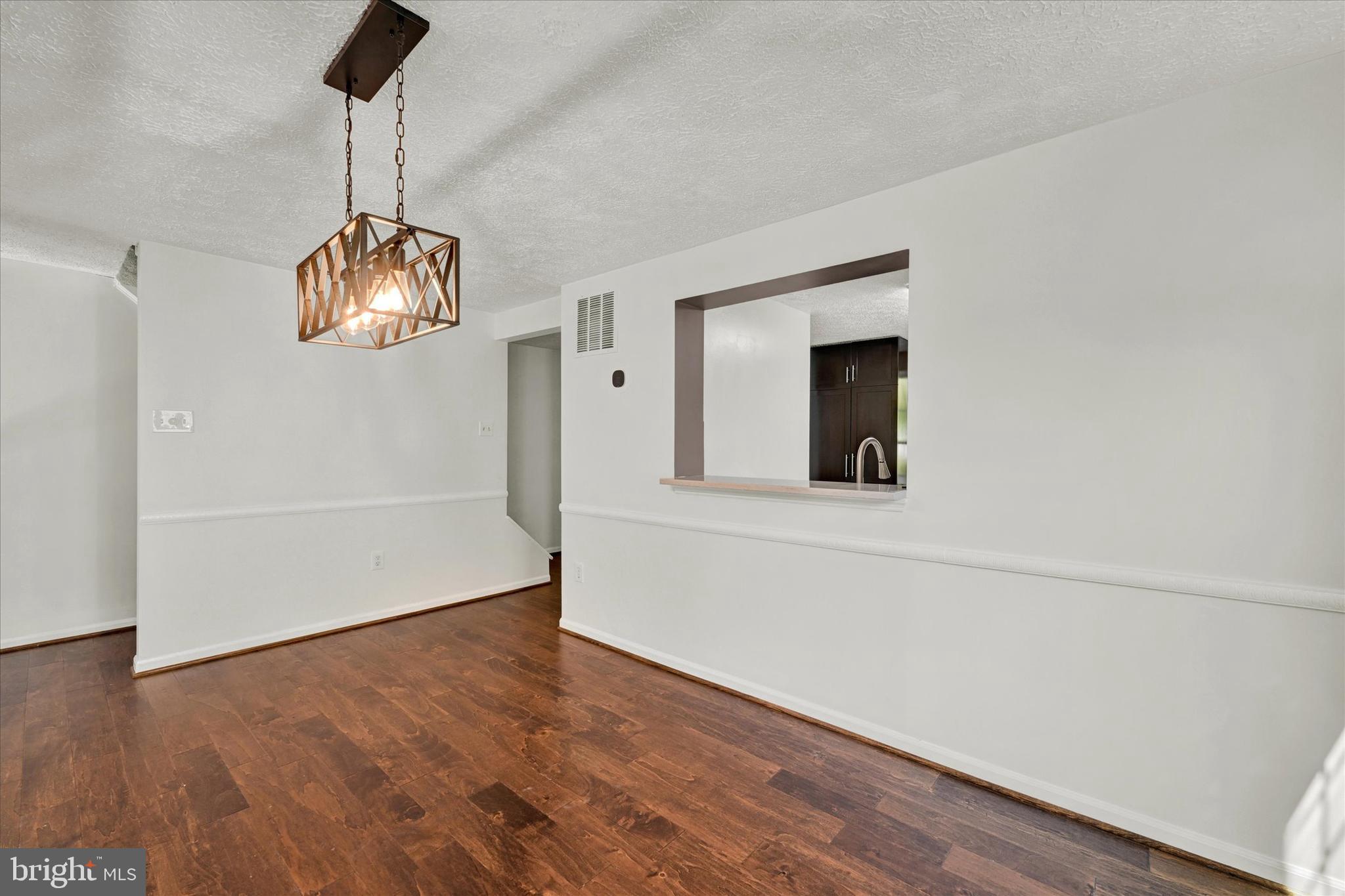 BEECH CREEK - Residential