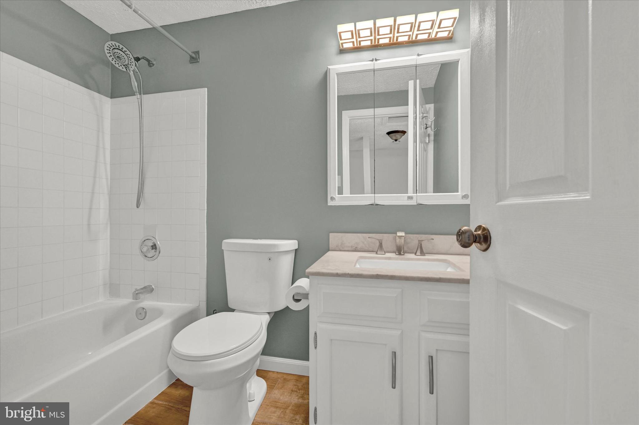 BEECH CREEK - Residential