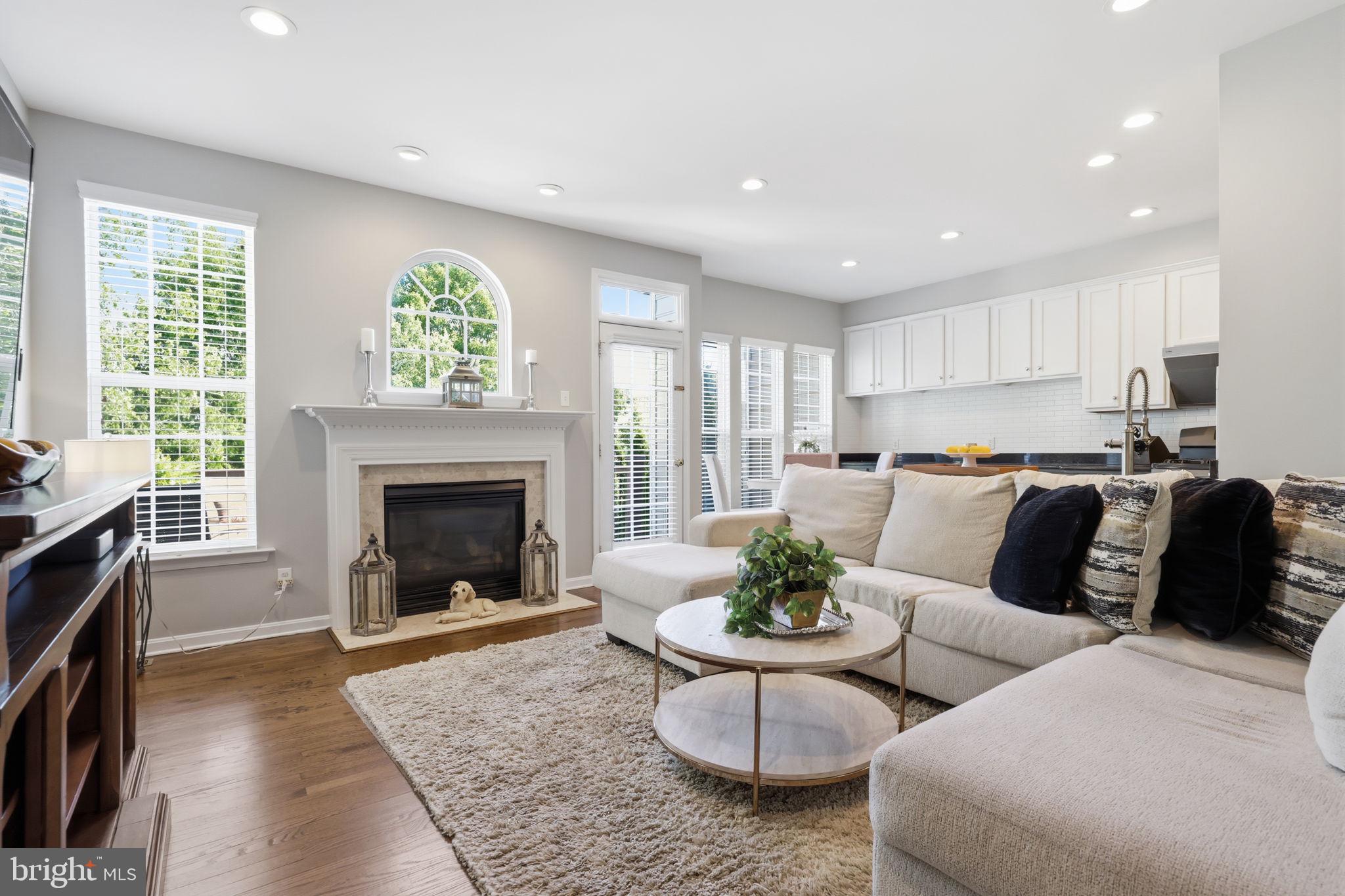 DOYLESTOWN STATION - Residential