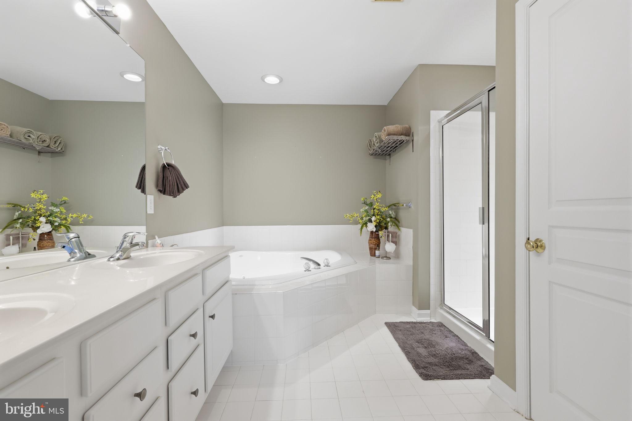 DOYLESTOWN STATION - Residential