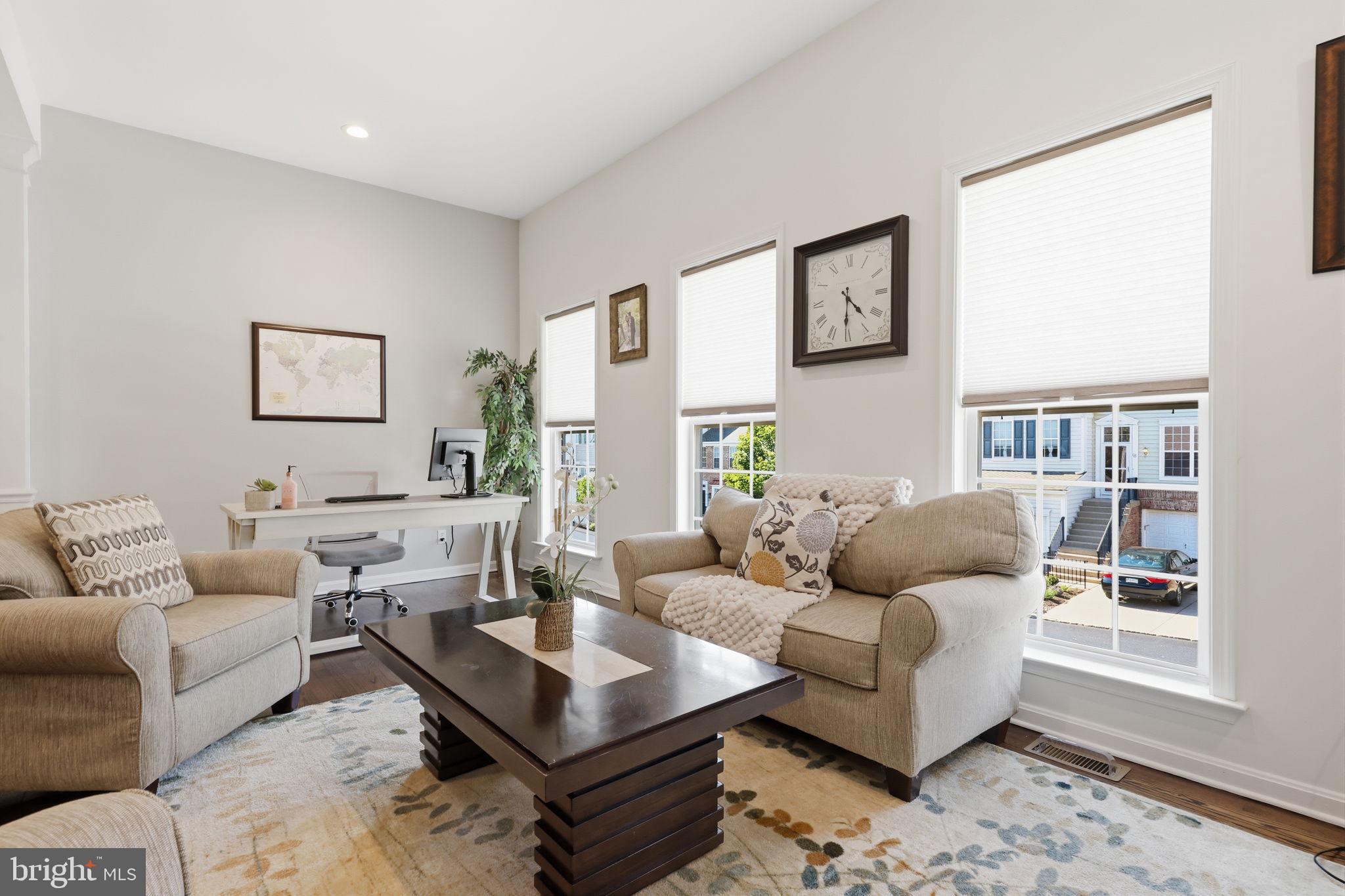 DOYLESTOWN STATION - Residential