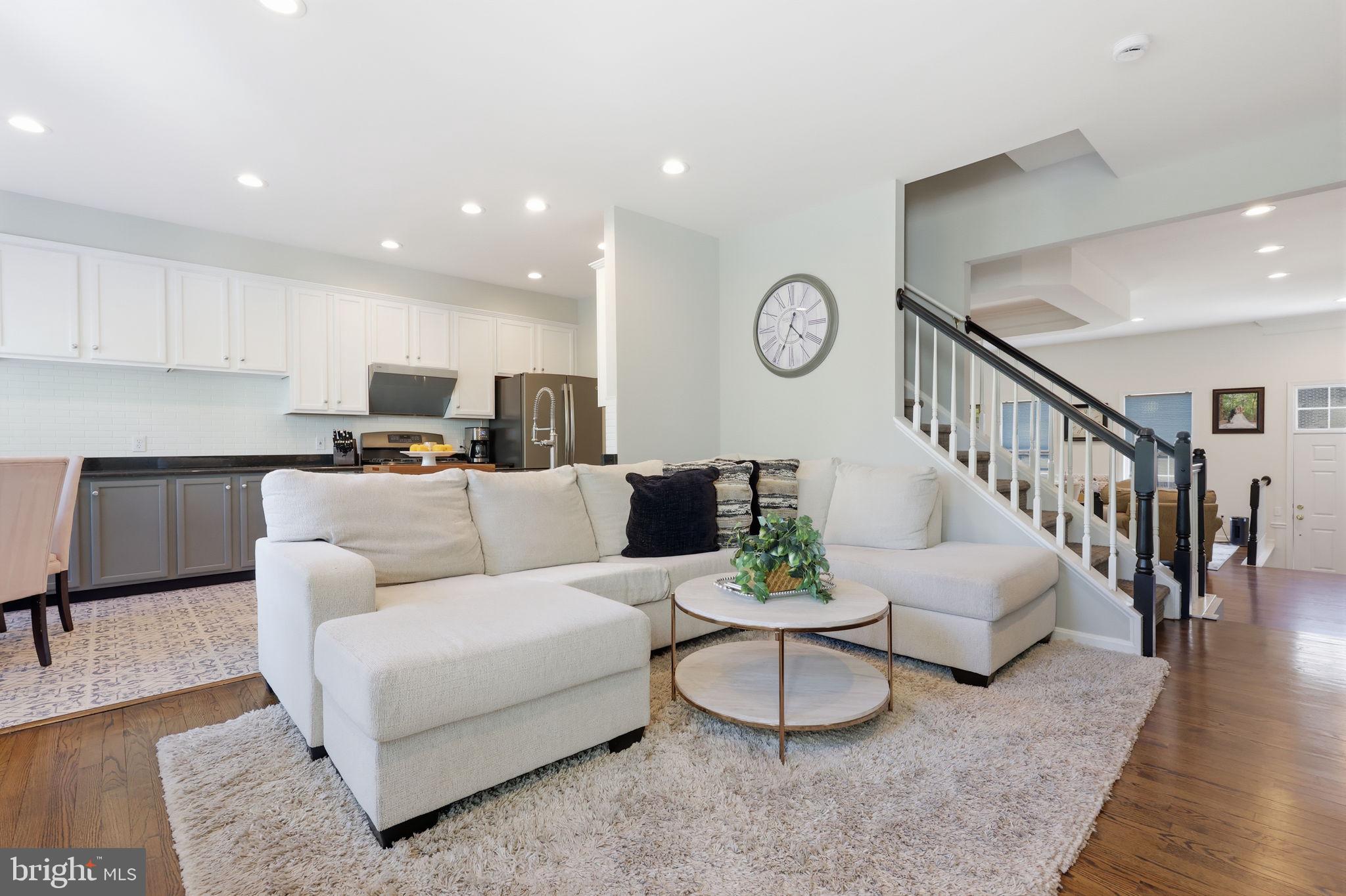 DOYLESTOWN STATION - Residential