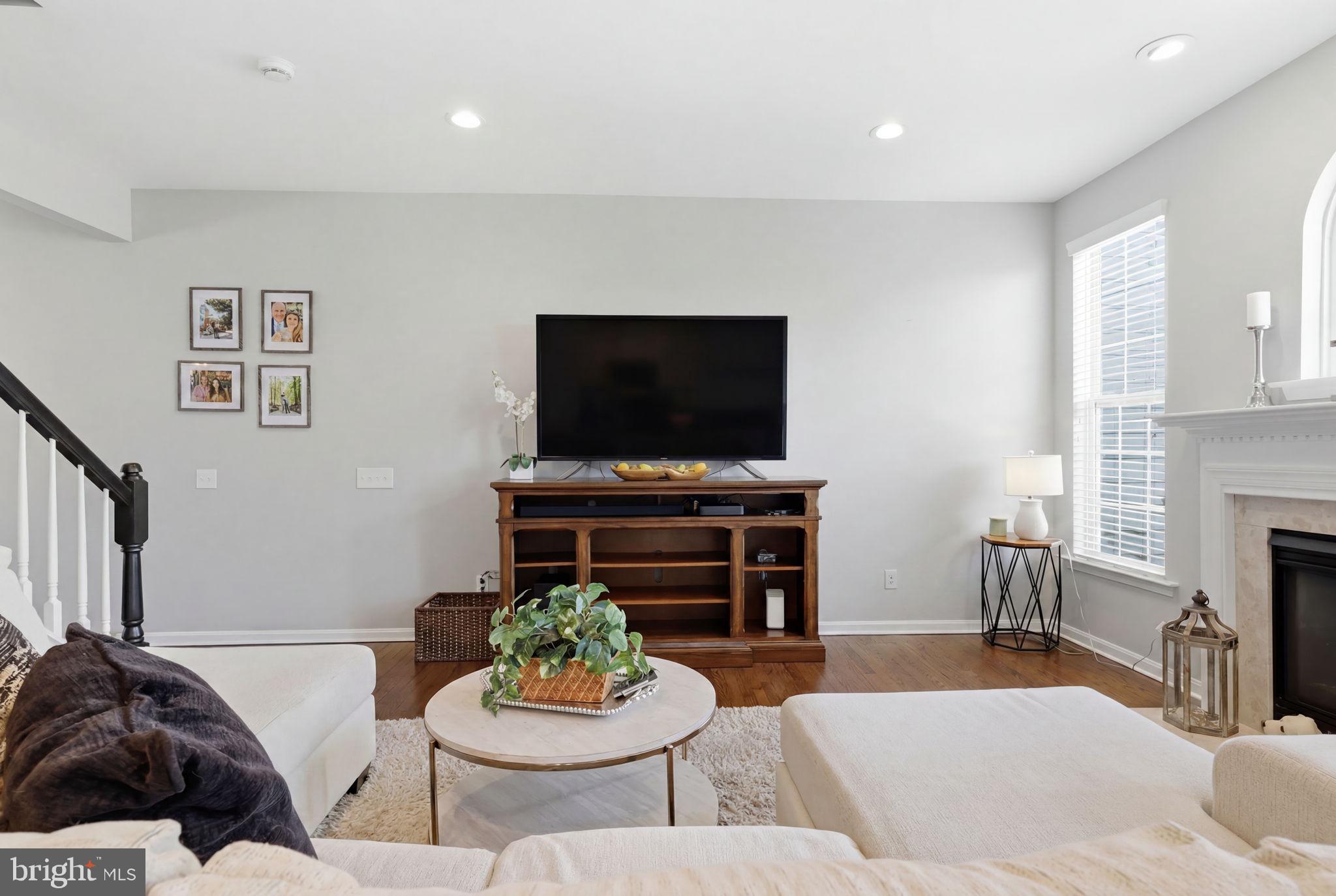 DOYLESTOWN STATION - Residential