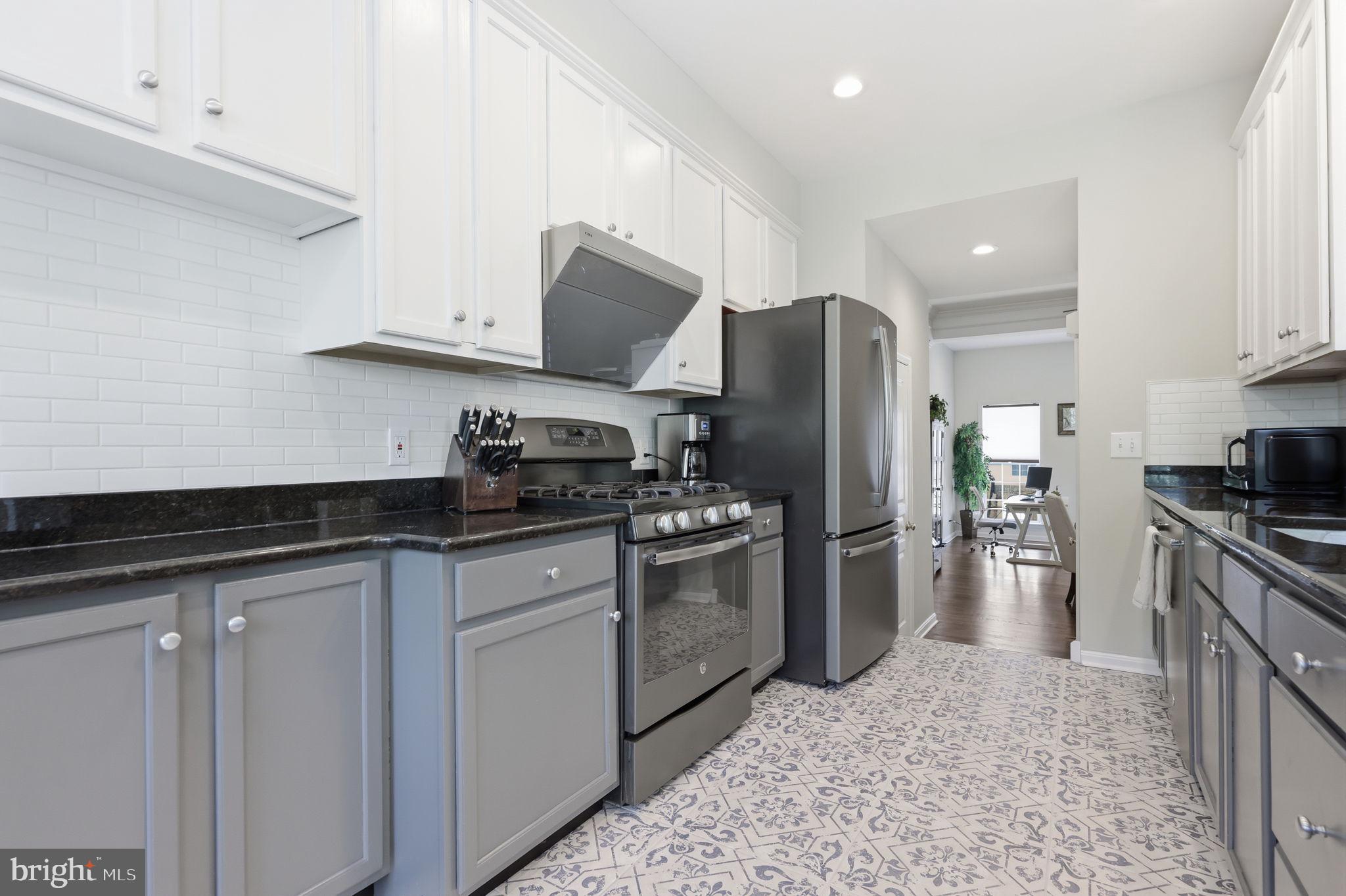 DOYLESTOWN STATION - Residential