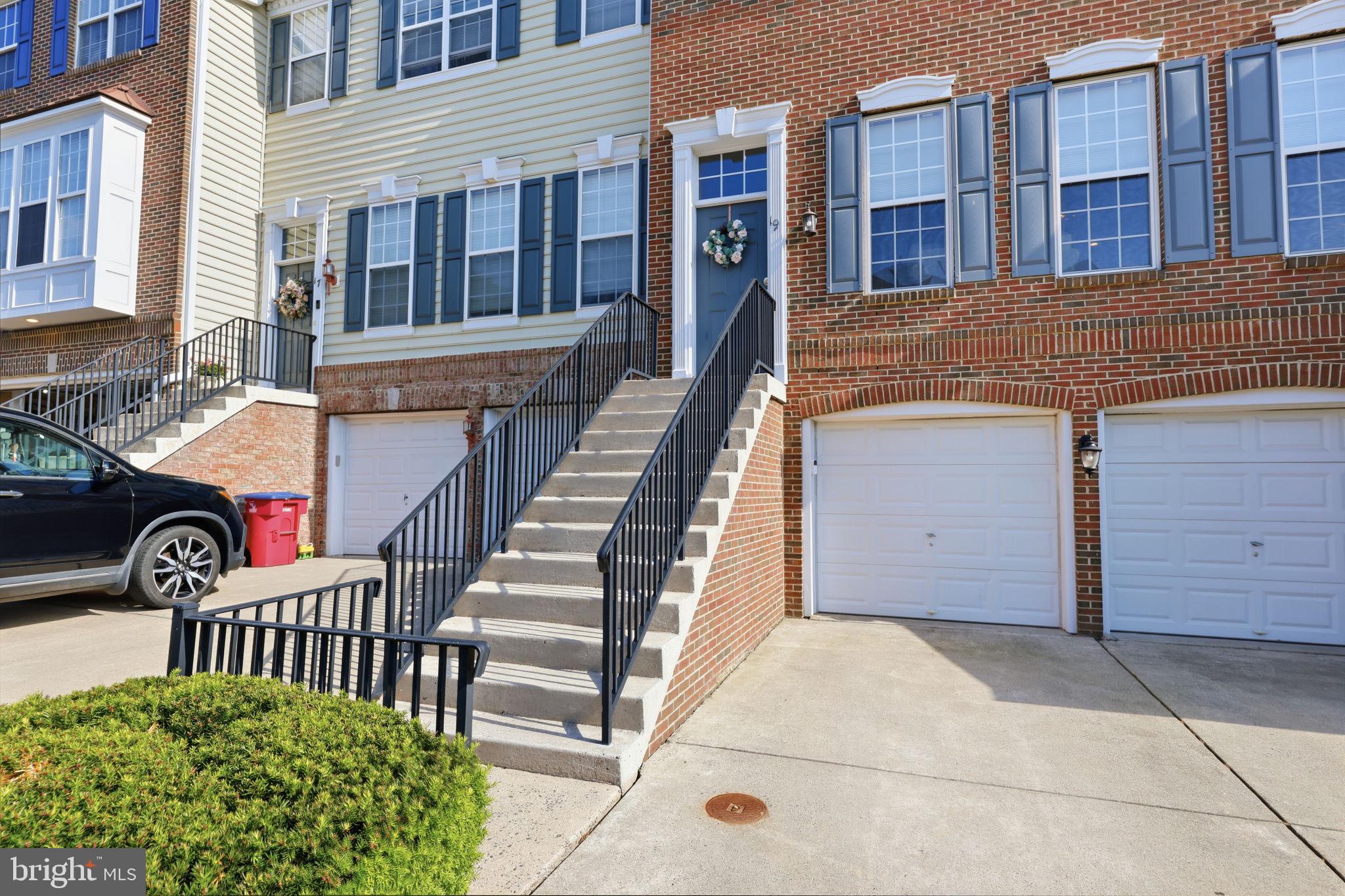 DOYLESTOWN STATION - Residential
