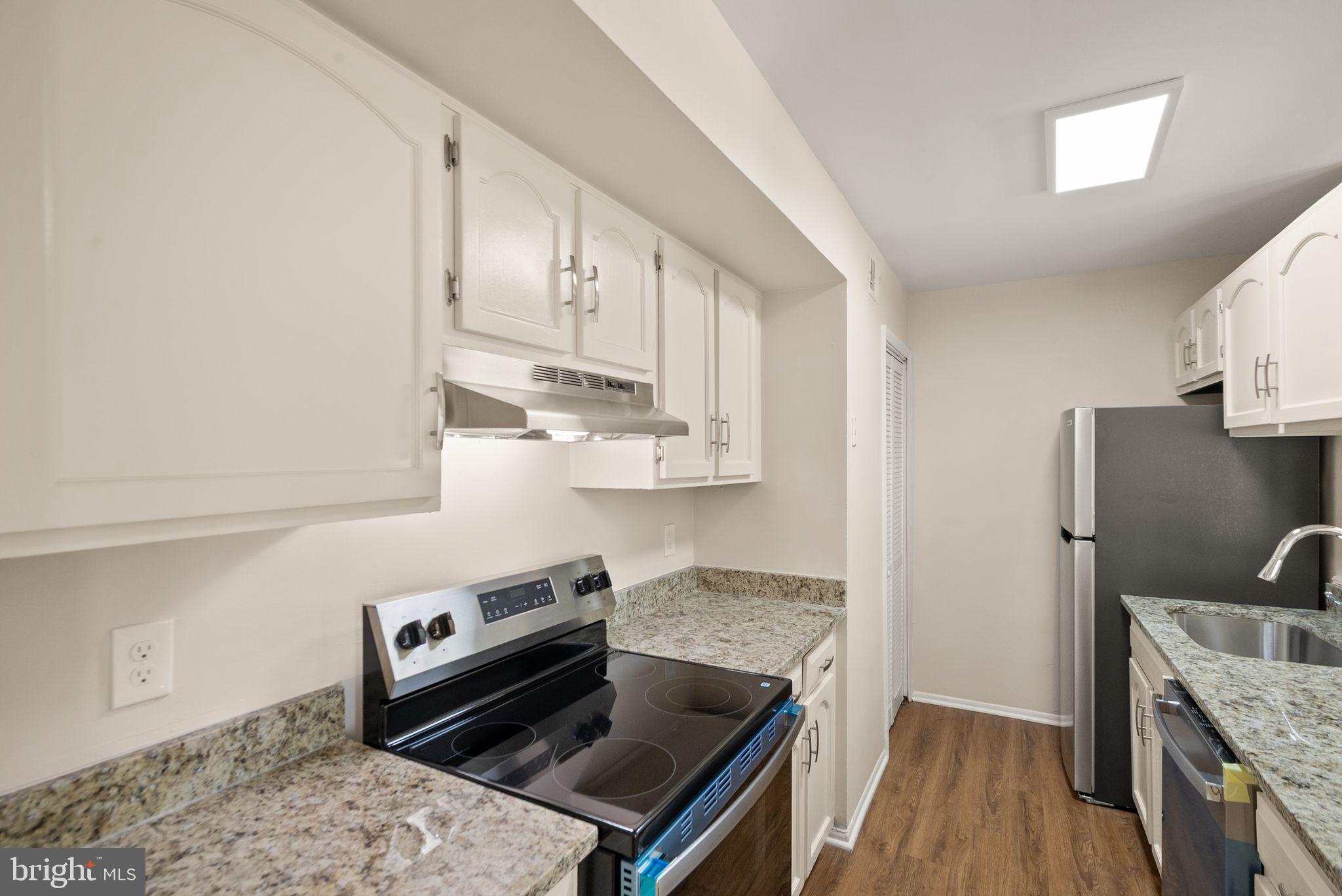 SUGARLAND RUN - Residential