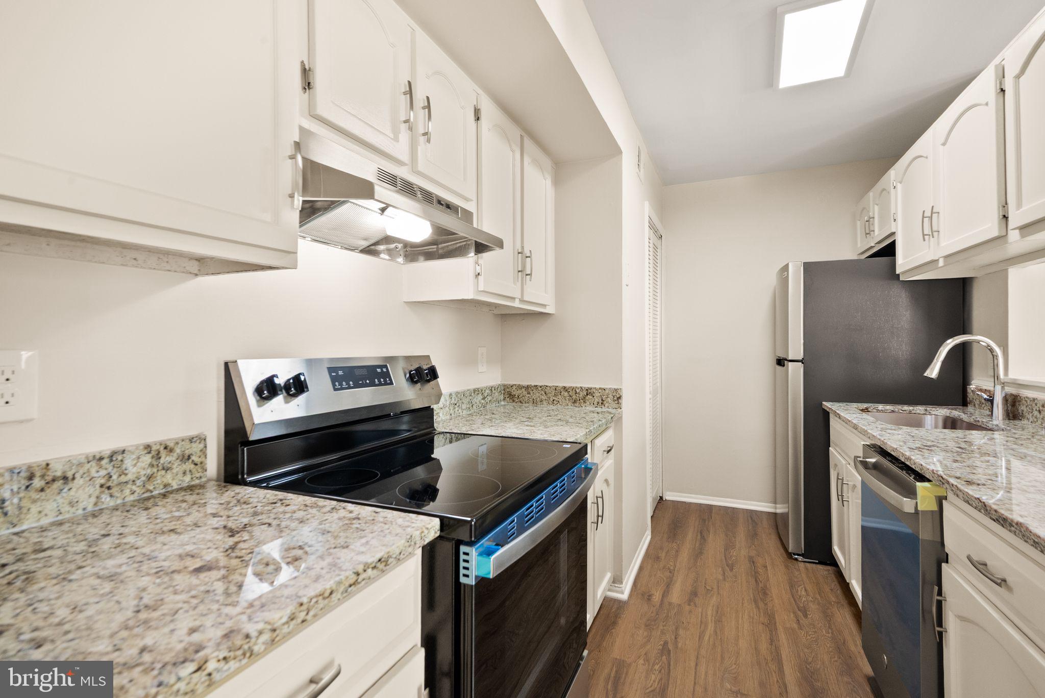 SUGARLAND RUN - Residential