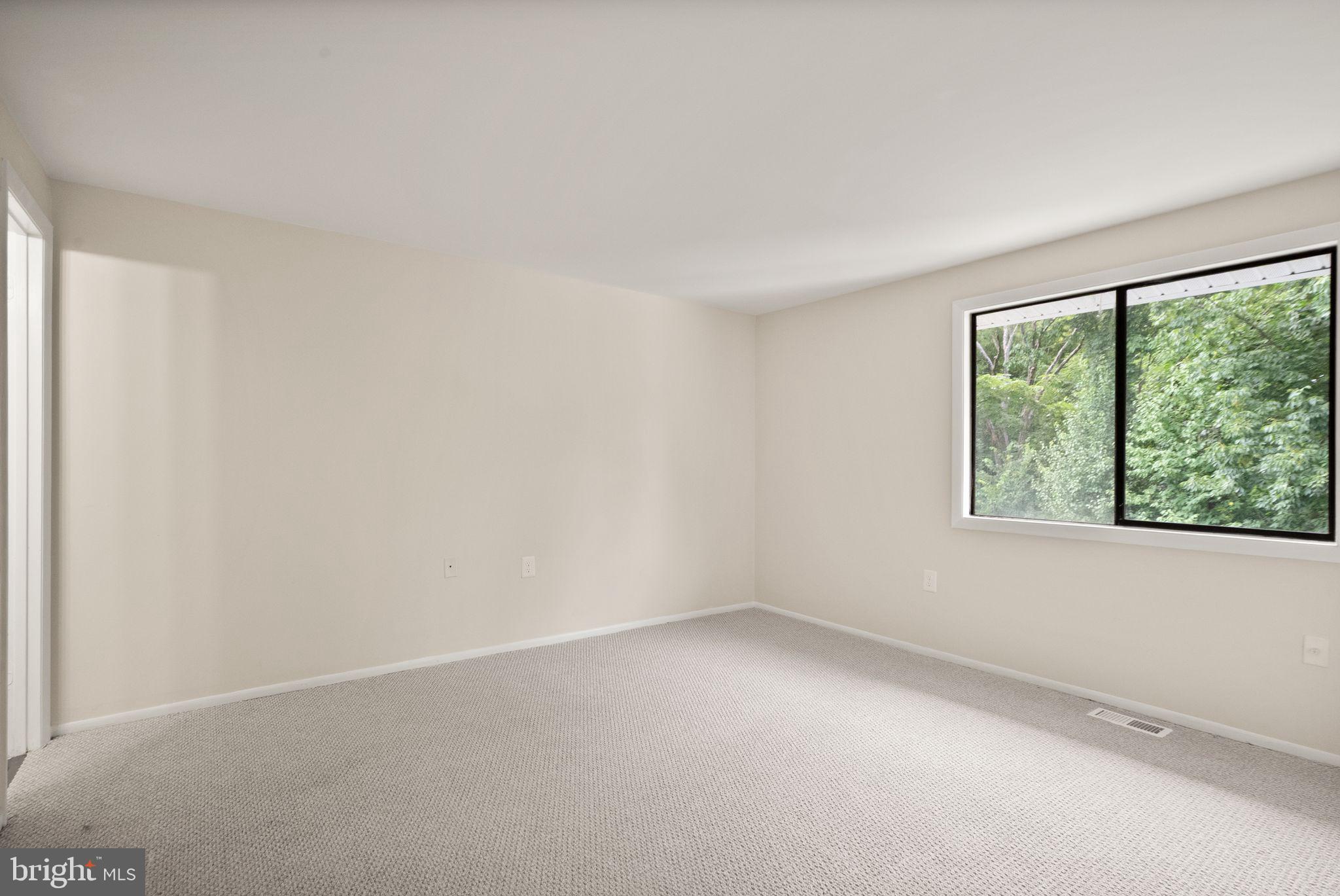 SUGARLAND RUN - Residential