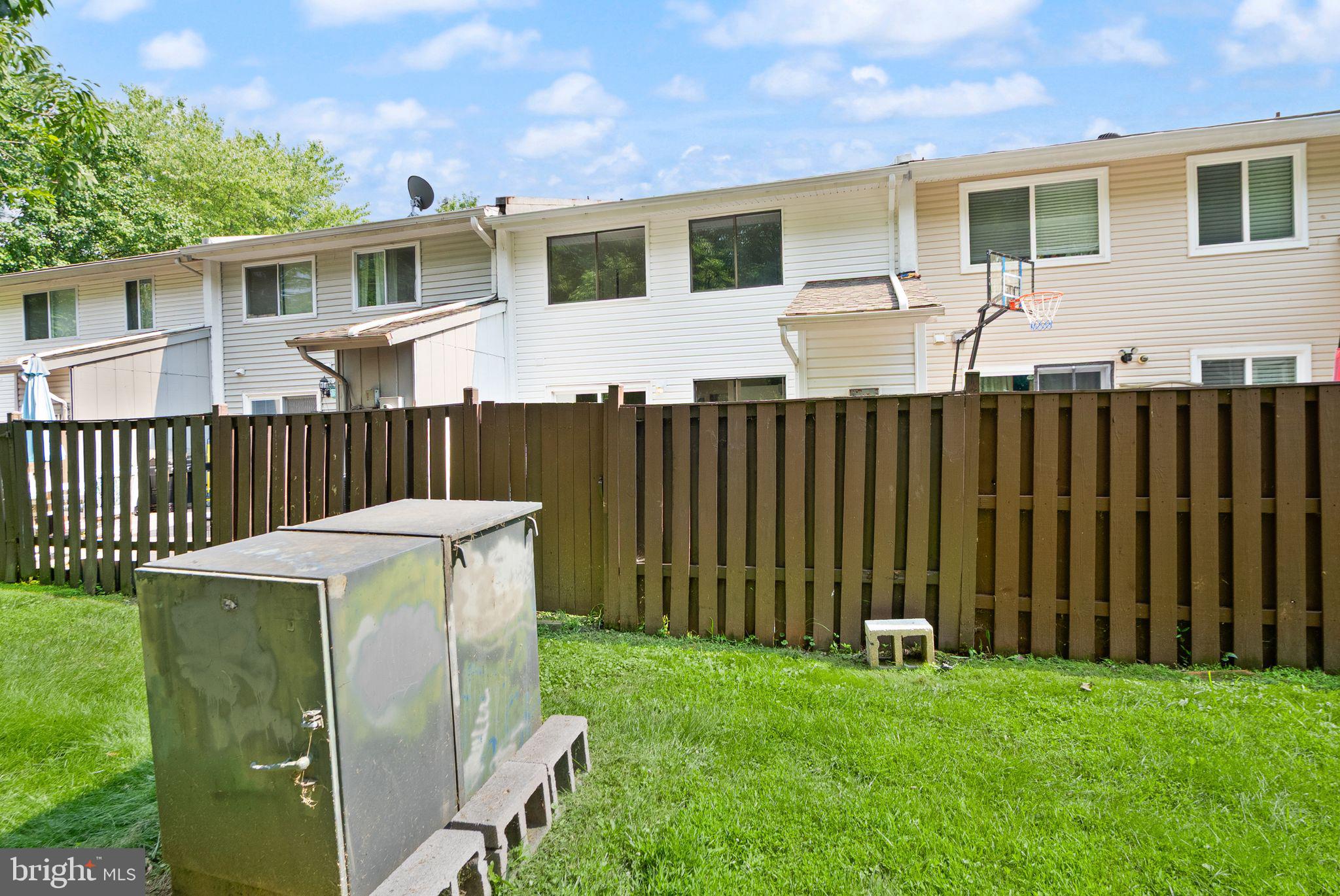 SUGARLAND RUN - Residential
