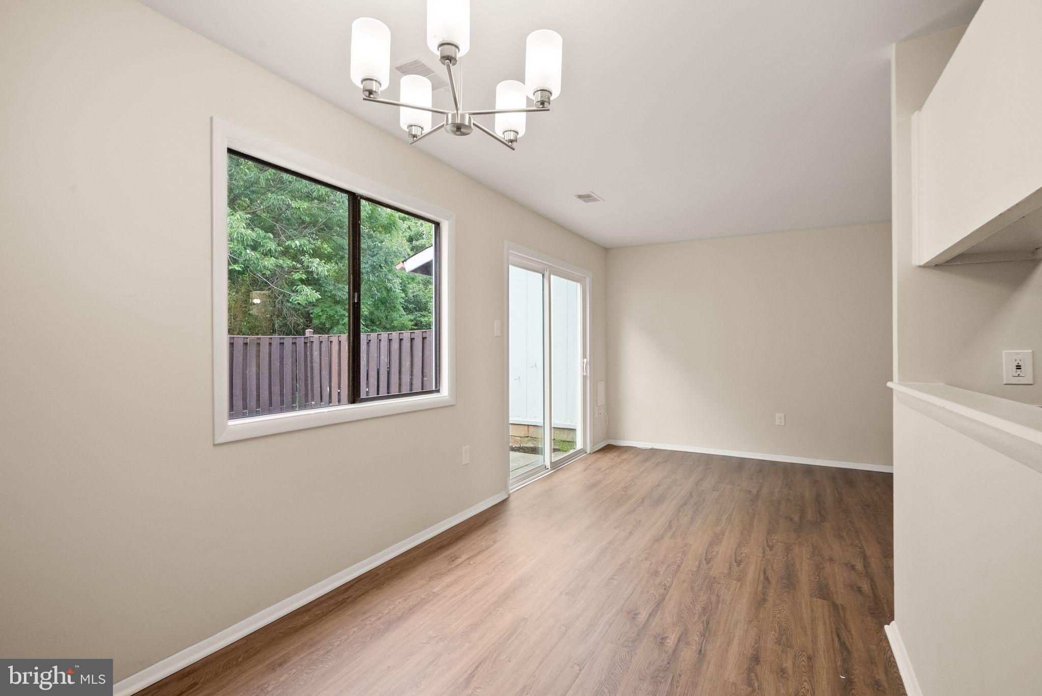 SUGARLAND RUN - Residential