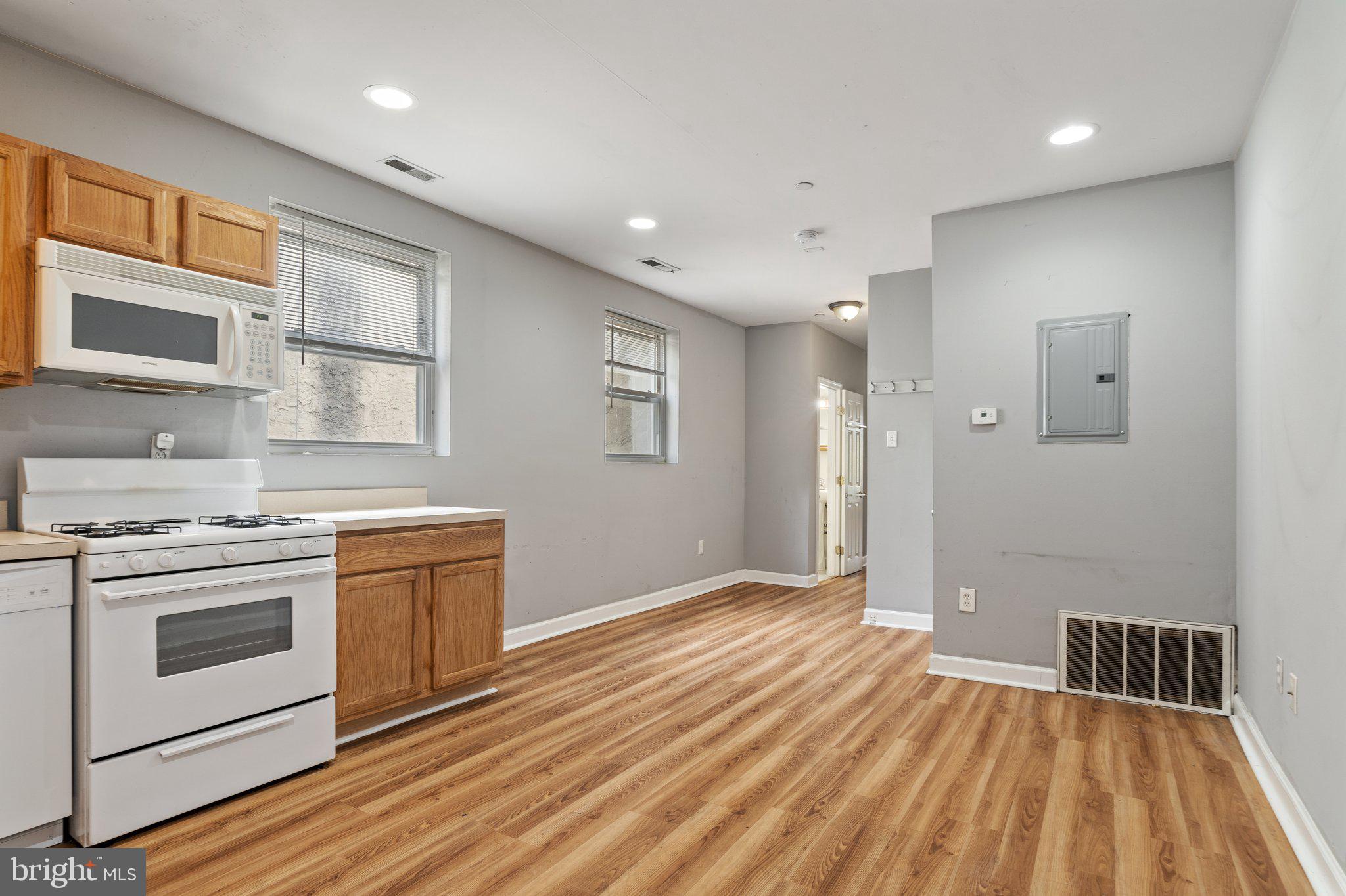 TEMPLE UNIVERSITY - Residential Income