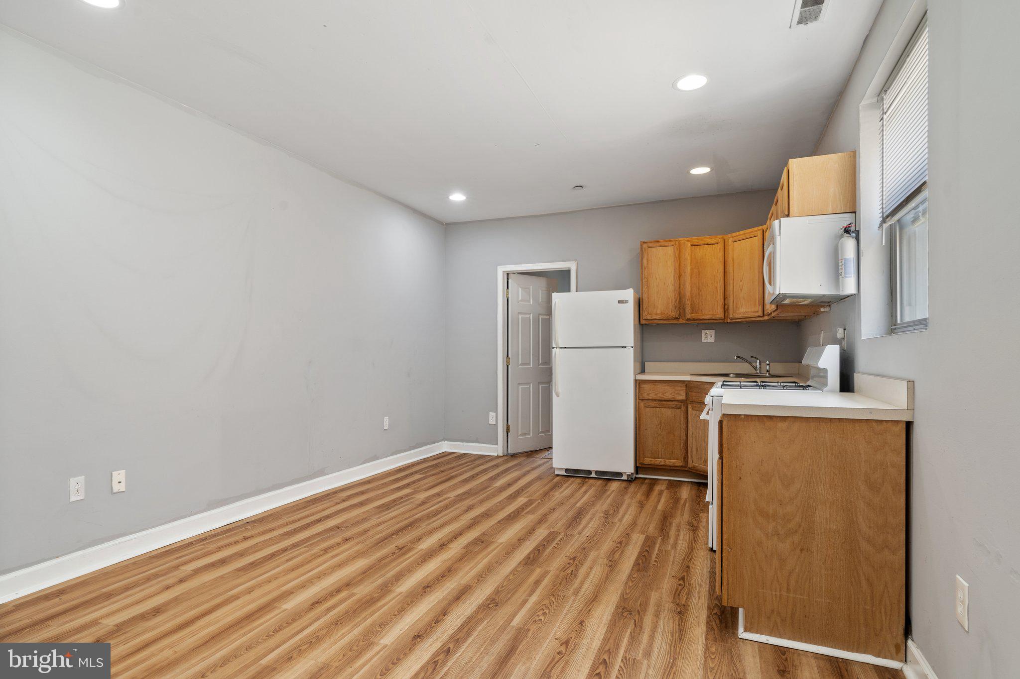 TEMPLE UNIVERSITY - Residential Income