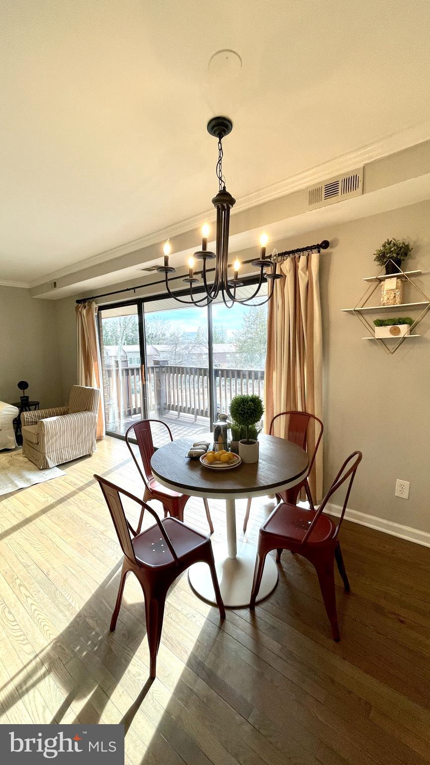 FALLS CHURCH GARDENS - Residential