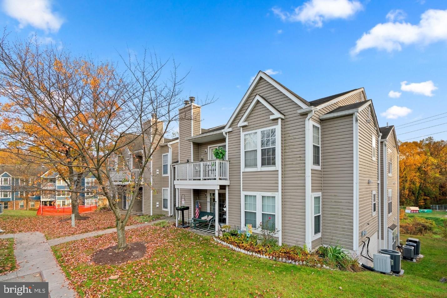 ROCKBURN COMMONS - Residential Lease