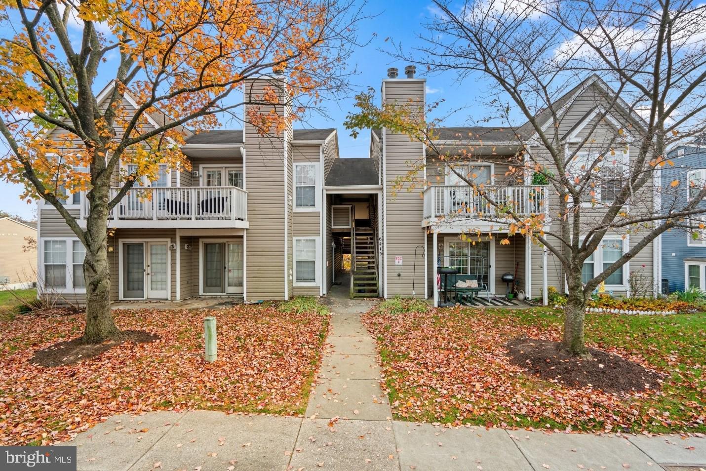 ROCKBURN COMMONS - Residential Lease