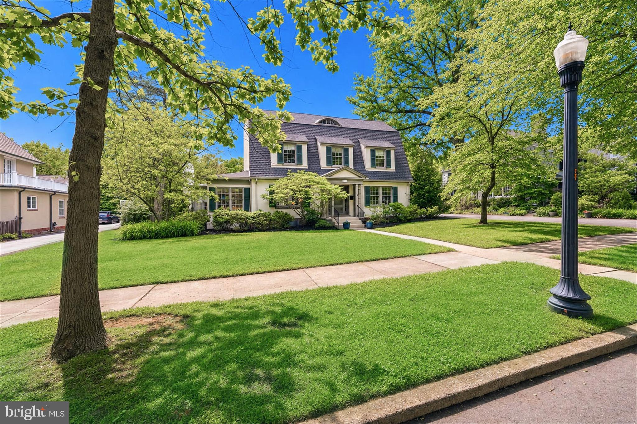 WAWASET PARK - Residential