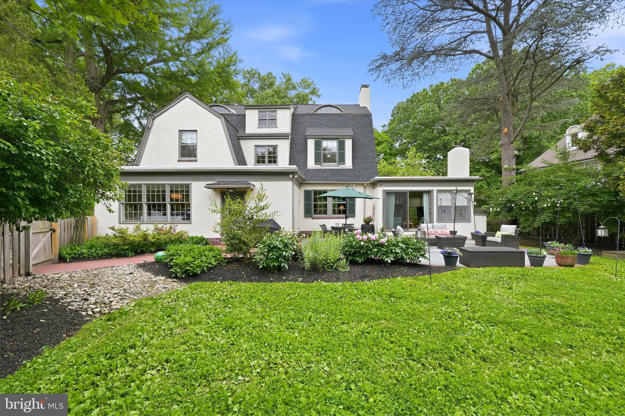 WAWASET PARK - Residential