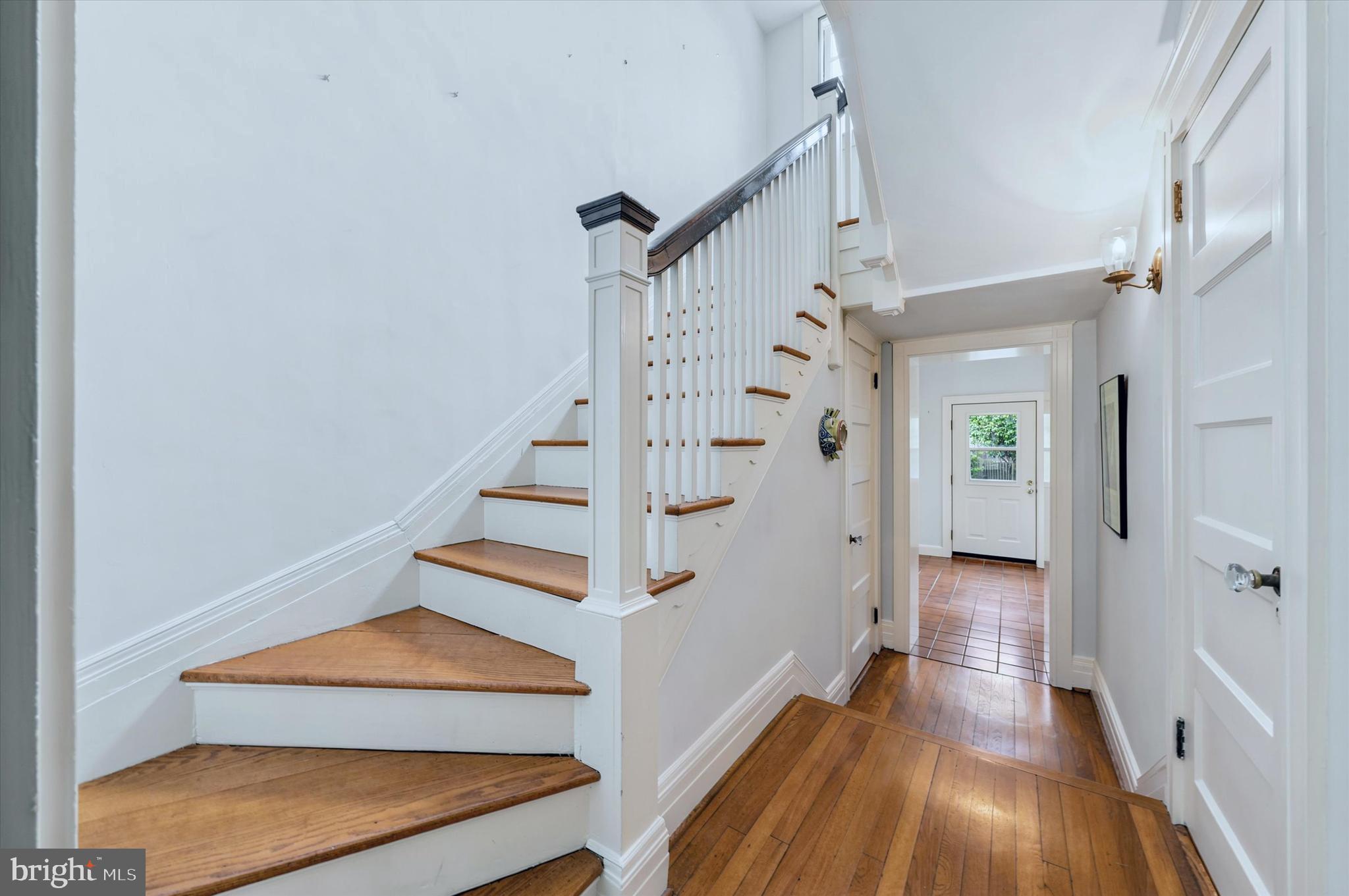 WAWASET PARK - Residential