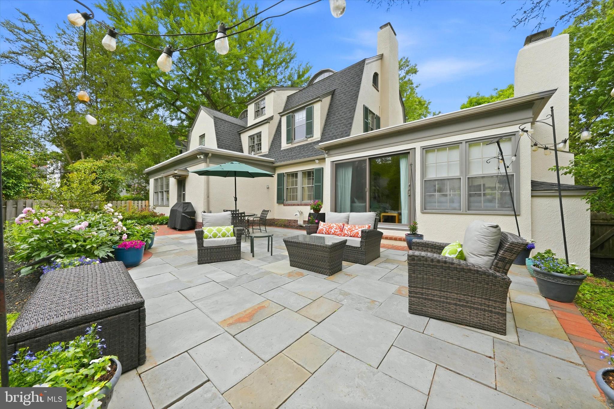 WAWASET PARK - Residential