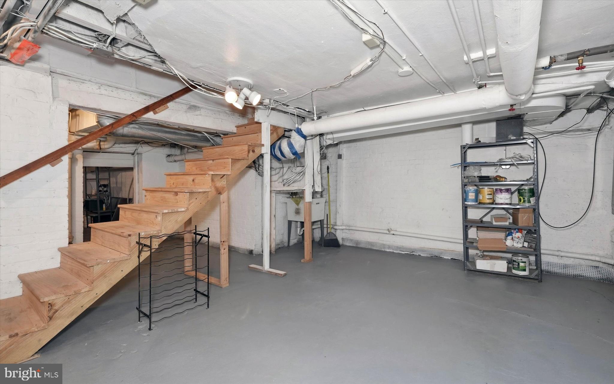 WAWASET PARK - Residential